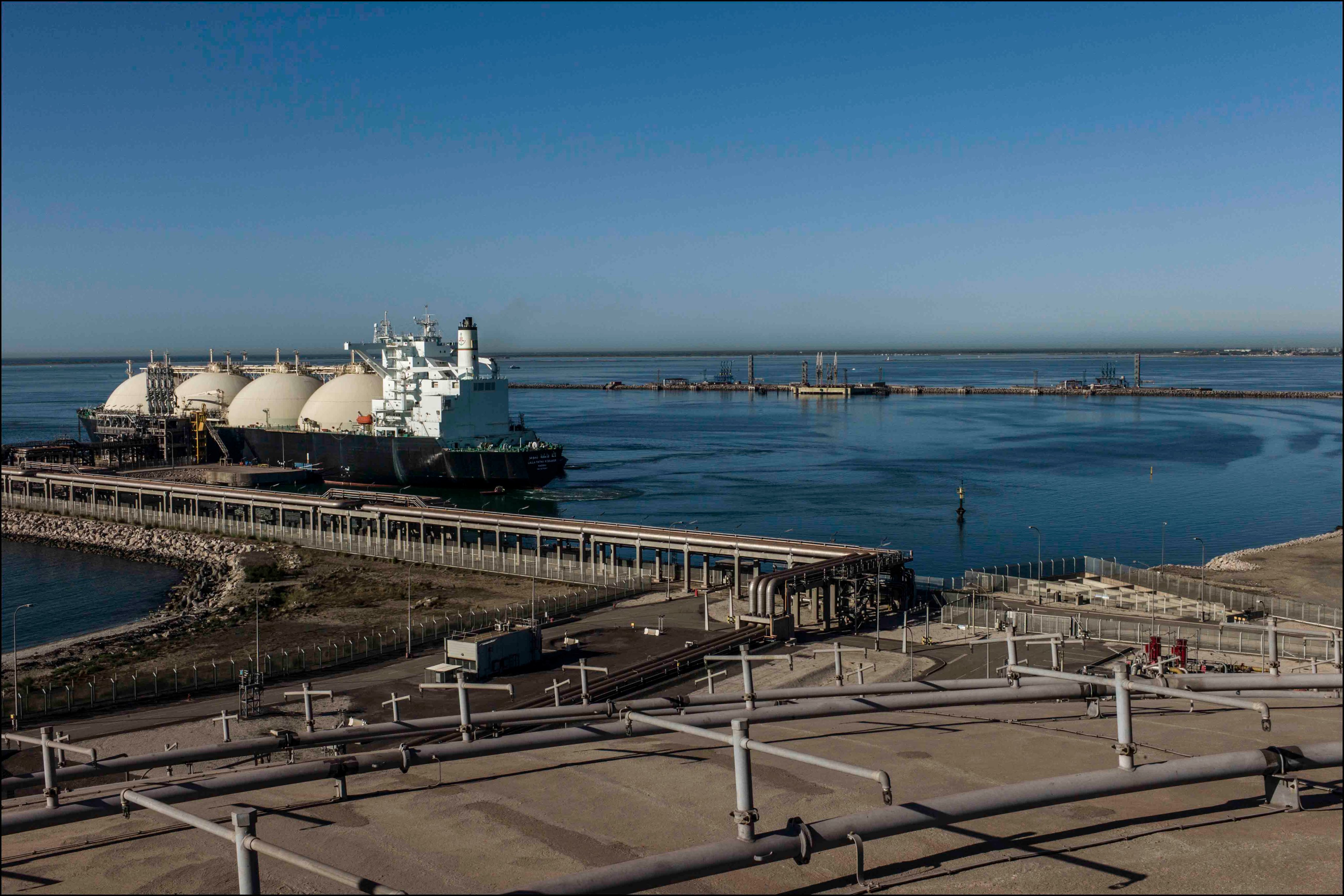 Elengy's LNG facilities hit record send-out