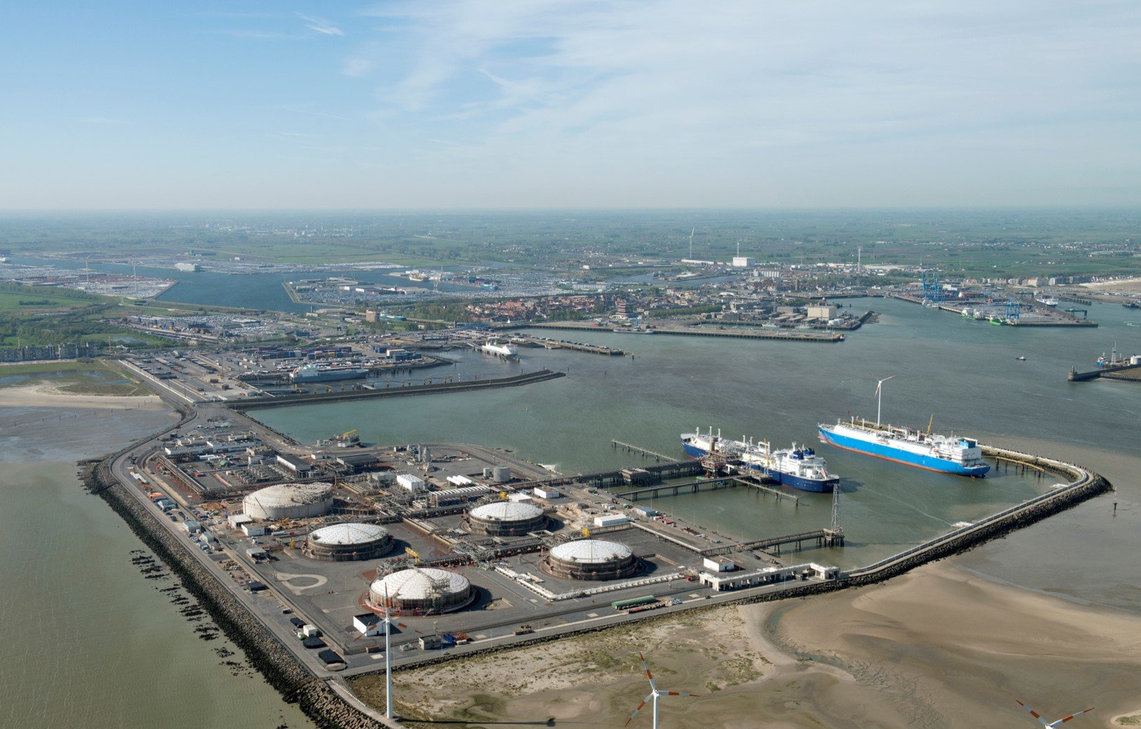 Zeebrugge terminal to receive at least 16 vessels in December