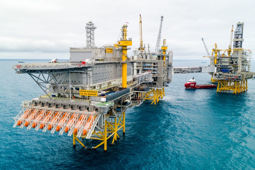 Johan Sverdrup complete field centre - phase 1. With temporary accommodation rig Haven connected.