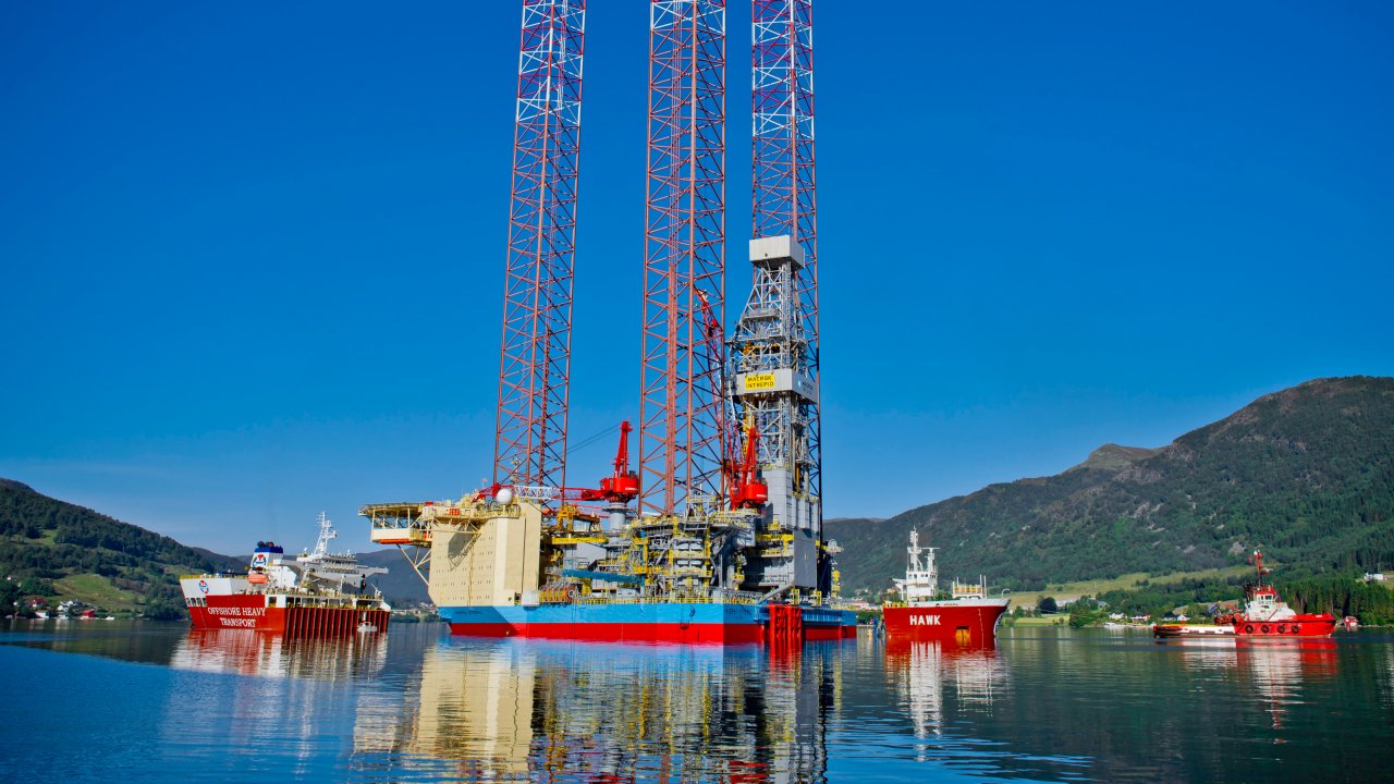 The Maersk Intrepid drilling rig