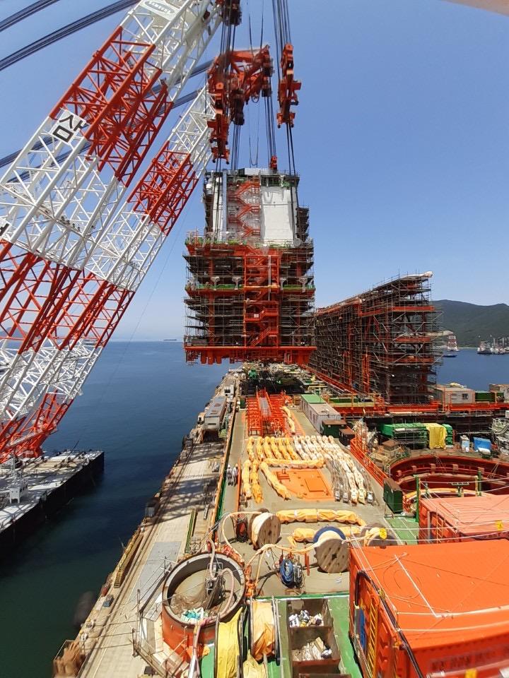 Image courtesy of Coral FLNG