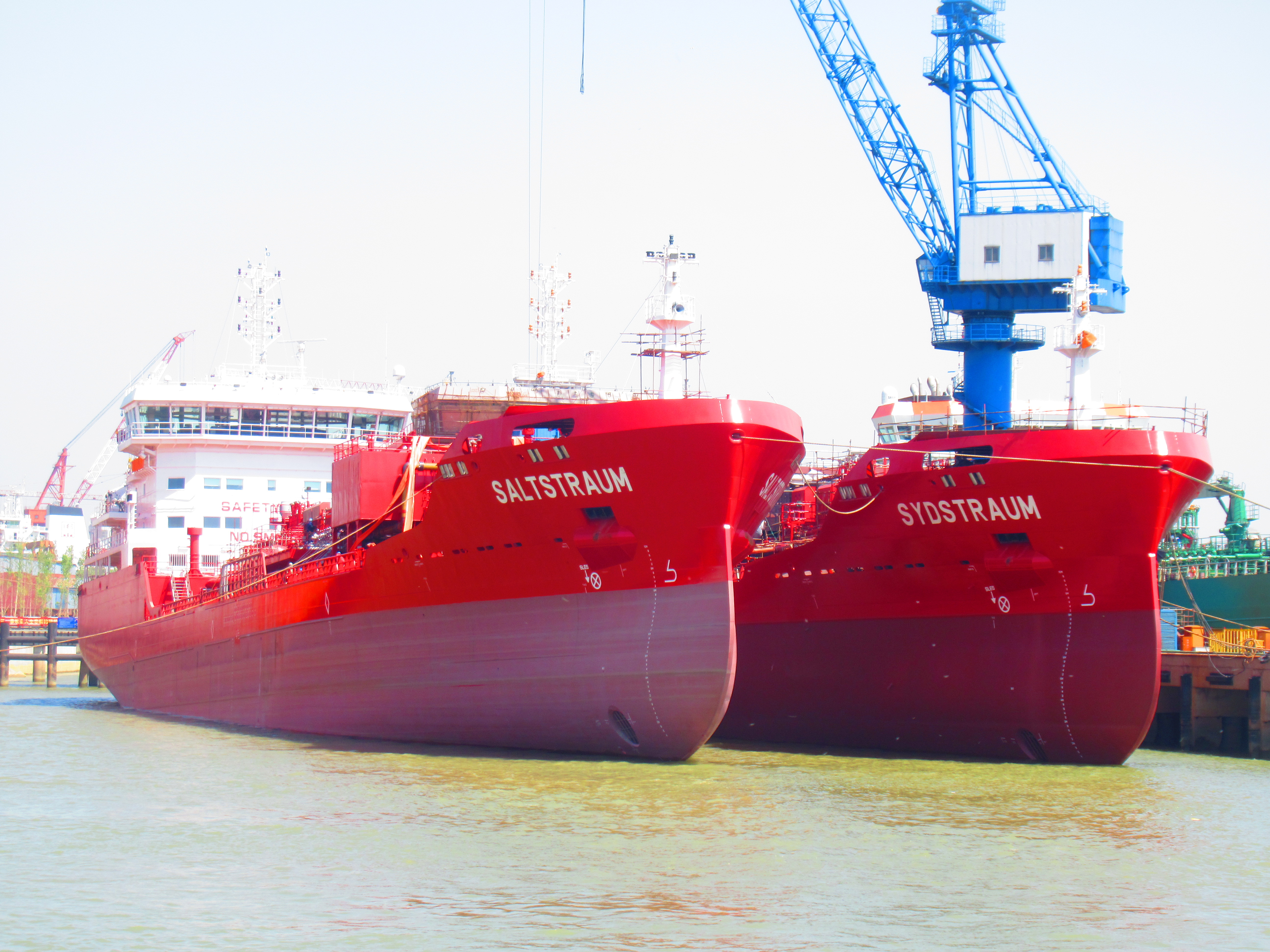 Utkilen takes delivery of third LNG-ready tanker