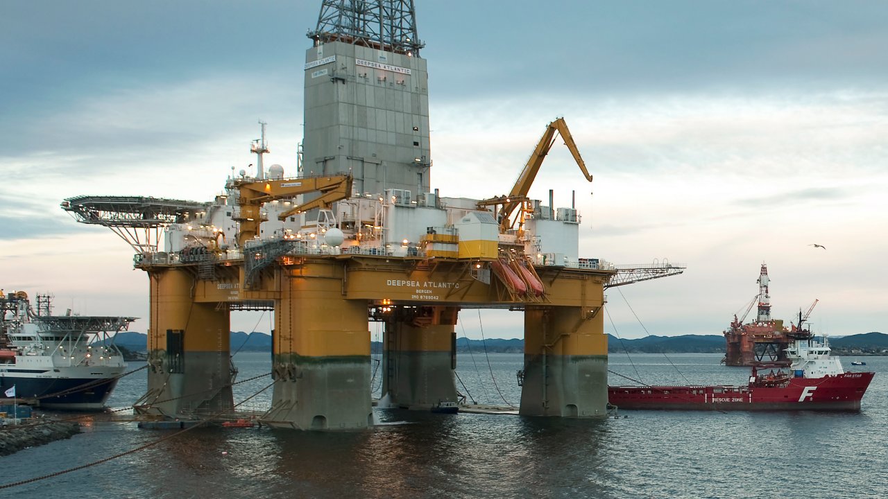 The Deepsea Atlantic drilling rig.