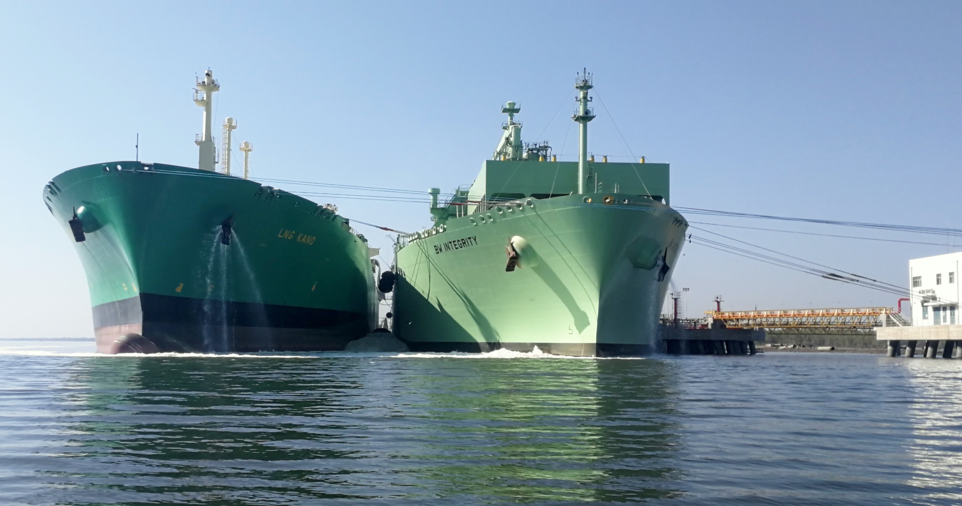 Pakistan LNG secures mid-August spot cargo