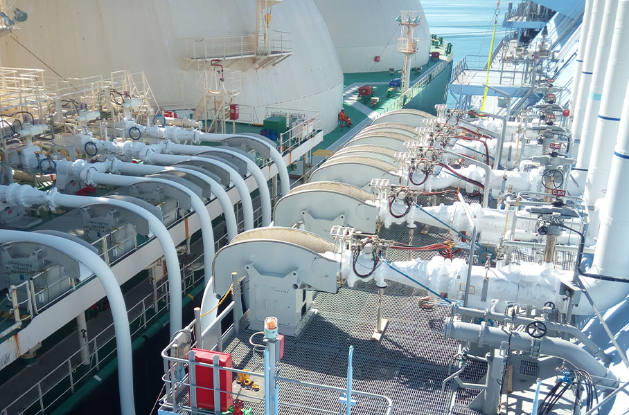 Wilhelmshaven LNG terminal seeks binding capacity interest