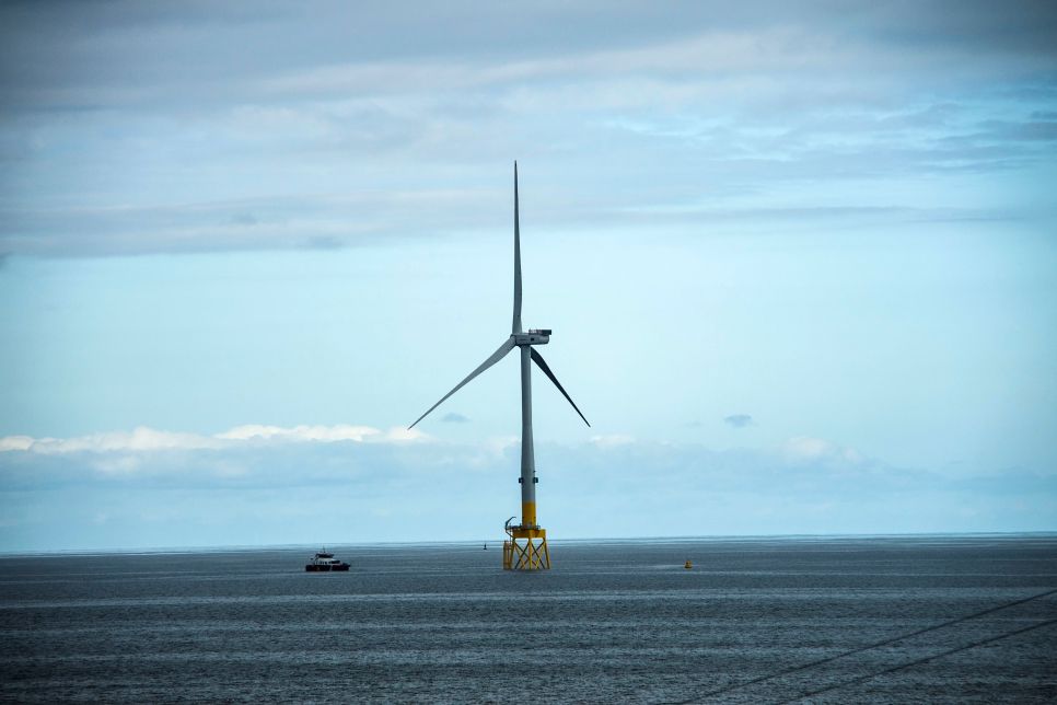 Scots-Awarding-Half-a-Million-Pounds-for-Offshore-Wind