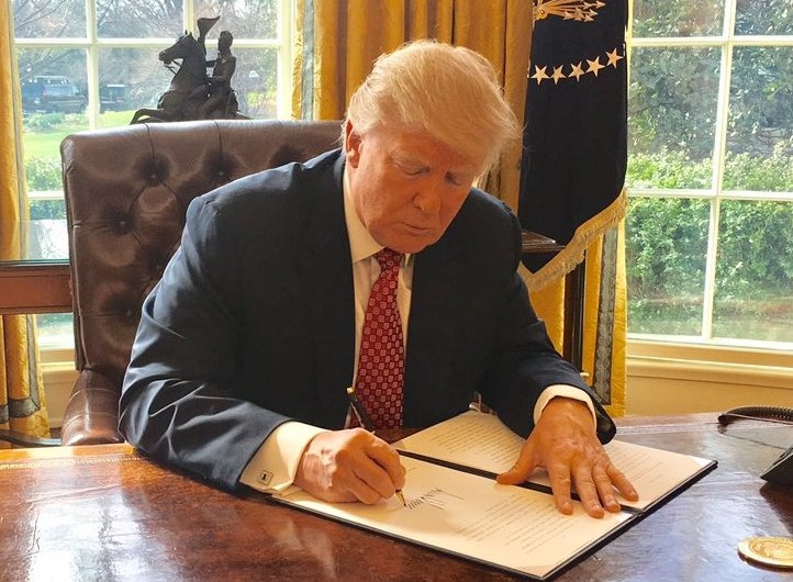 Donald Trump signing an executive order; Source: White House