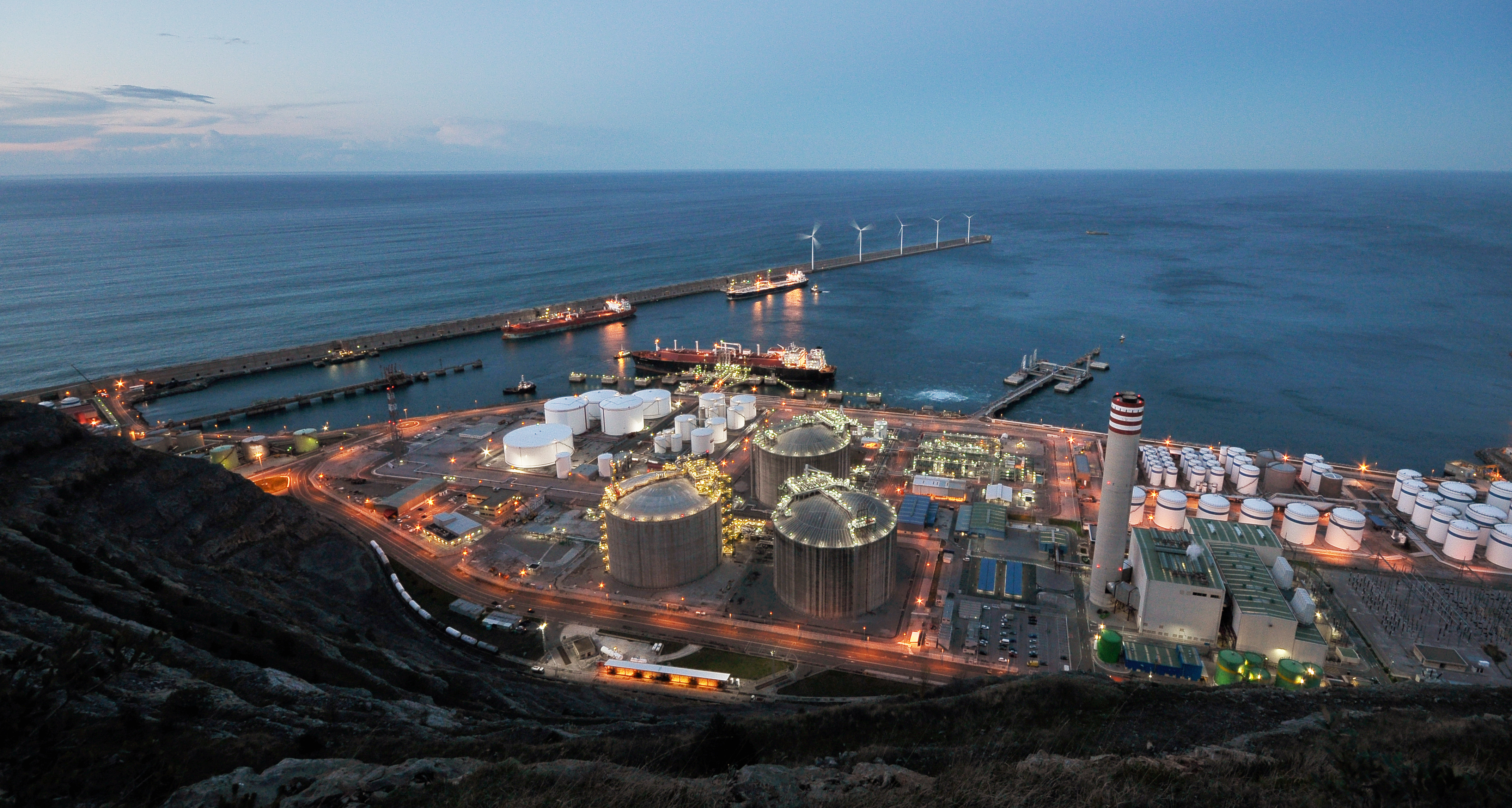 Spanish August LNG imports dip