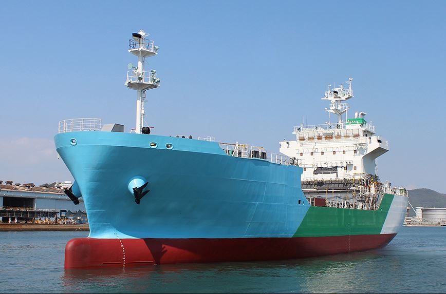 Japan's 1st LNG bunkering vessel ready to start ops