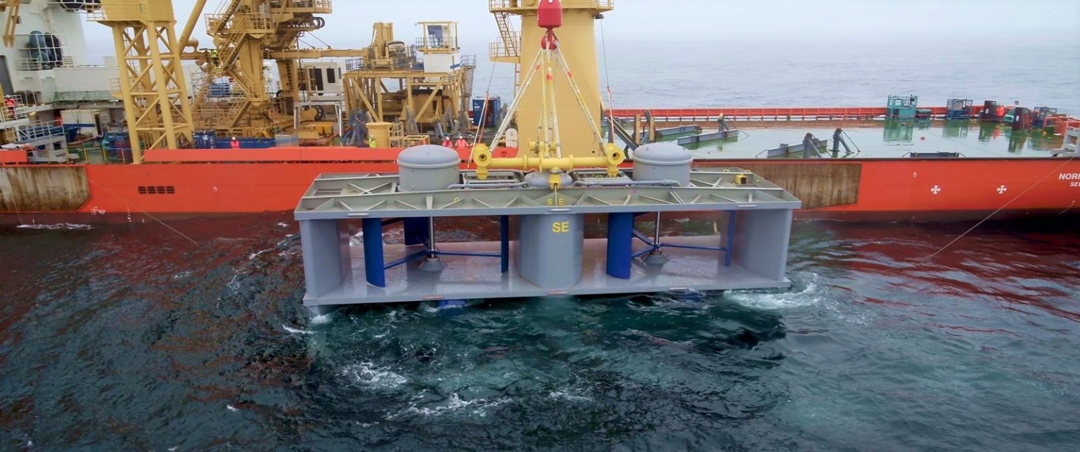 OceanQuest tidal turbine