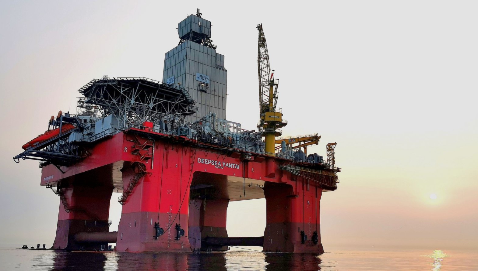 Deepsea Yantai, rig used for Dugong drilling; Source: Odfjell Drilling Neptune