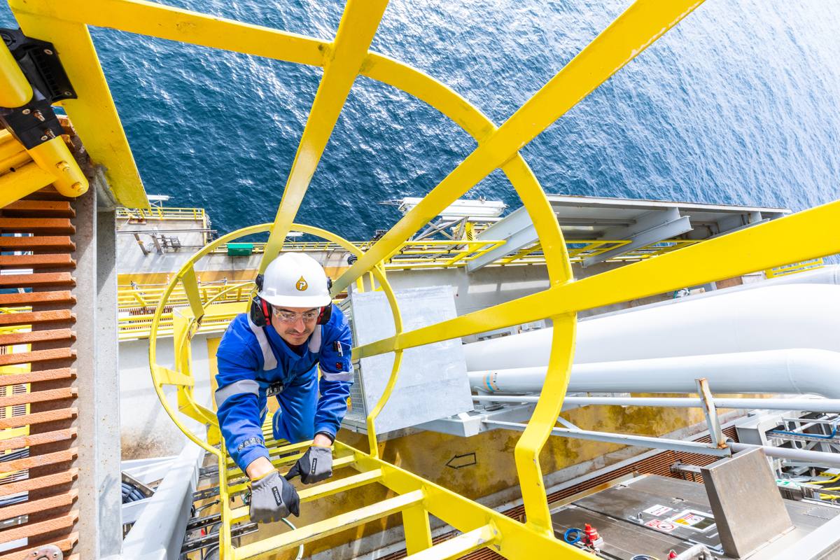 petrofac-closes-sale-of-mexican-operations-but-plans-legal-action-against-perenco-offshore-energy