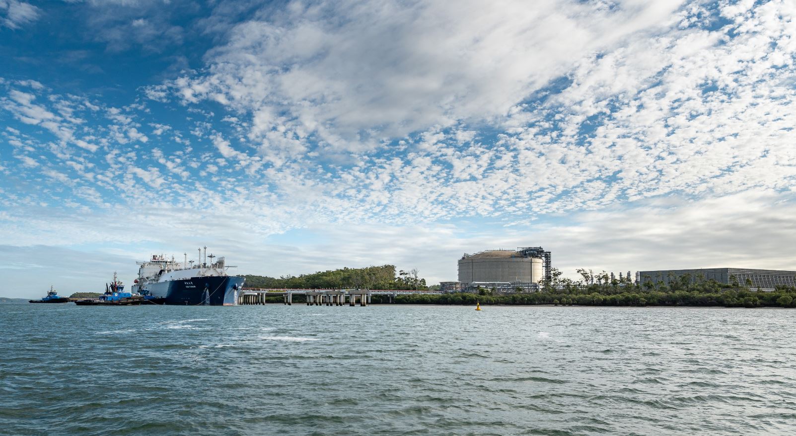 Gladstone LNG exports edge up in October