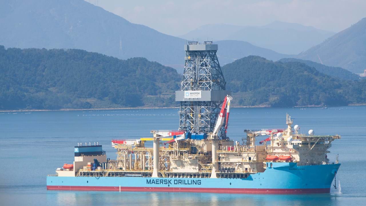 Maersk Viking drillship