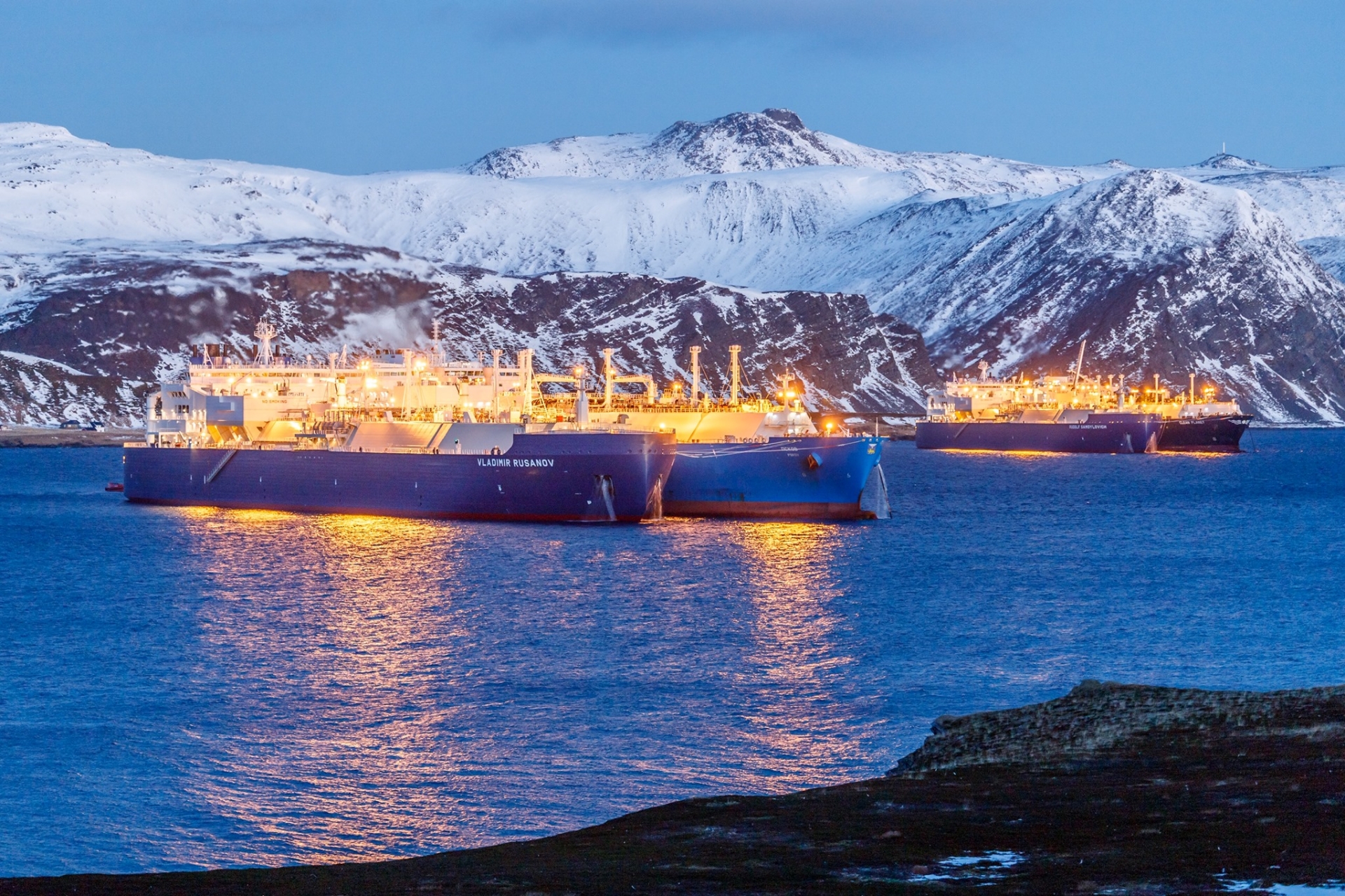 Novatek begins LNG STS ops in Murmansk