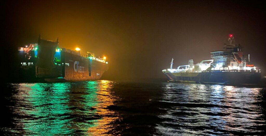 M/V Auto Energy next to the Coralius; Courtesy of Gasum