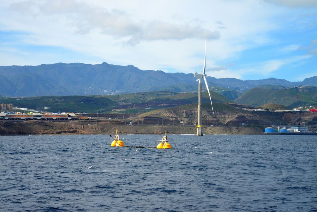 A photo of Wavepiston test string installed off Gran Canaria (Courtesy of Michael Henriksen/Wavepiston)