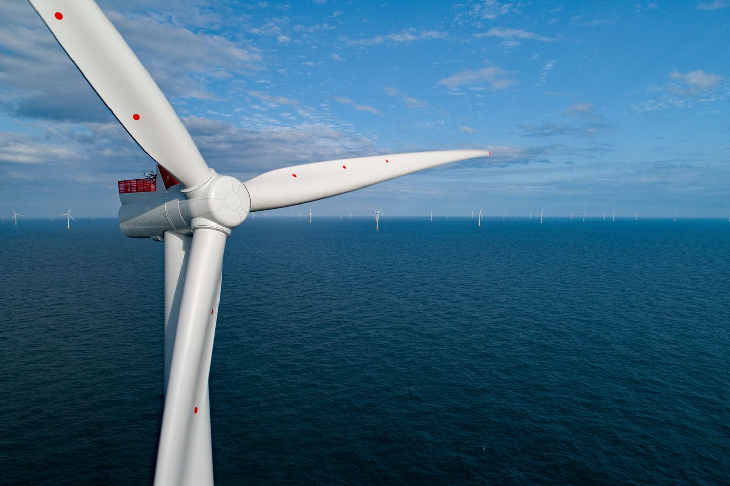 Ørsted, Siemens Gamesa kickstart offshore wind to hydrogen project