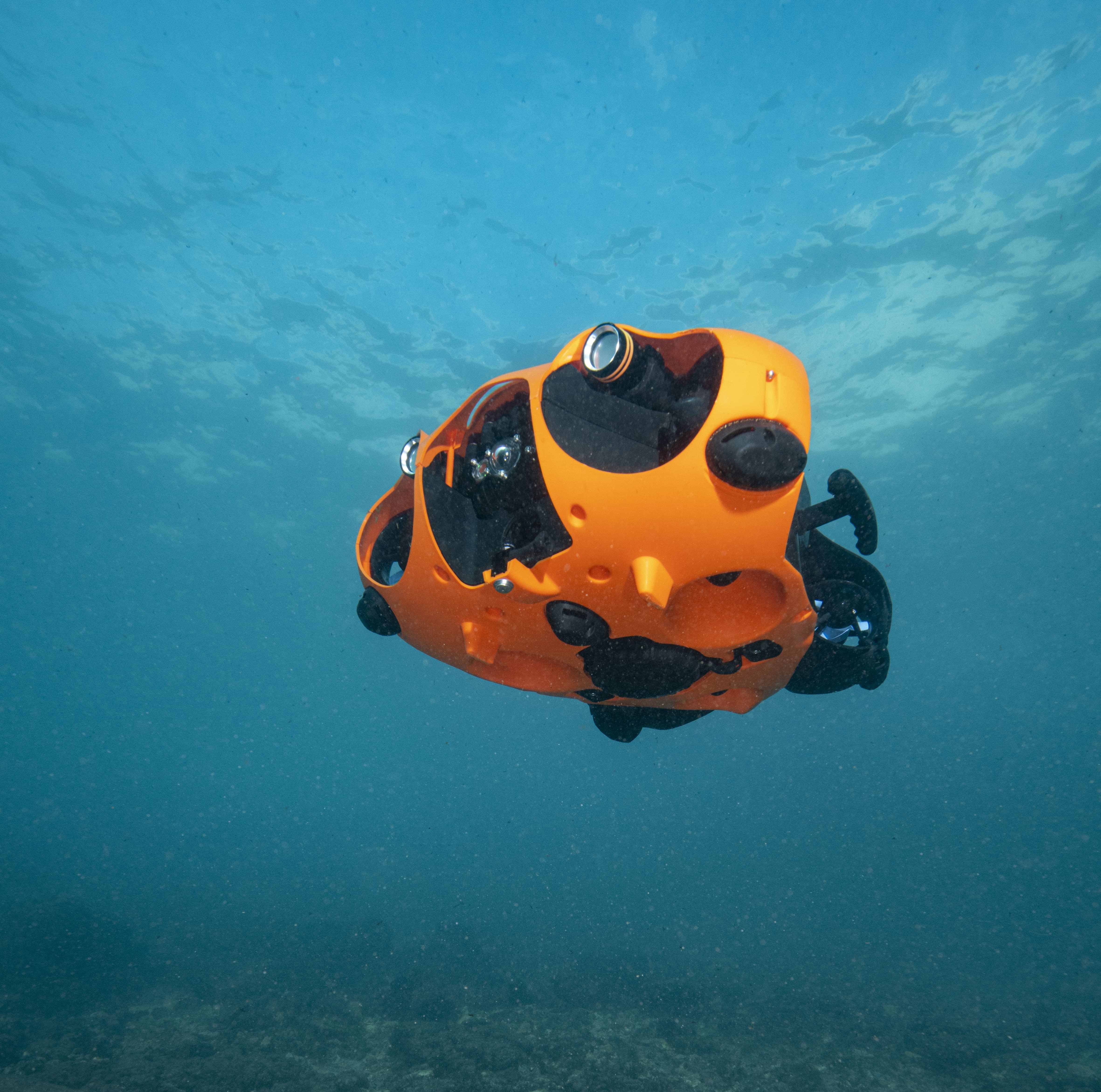 underwater drone Seasam
