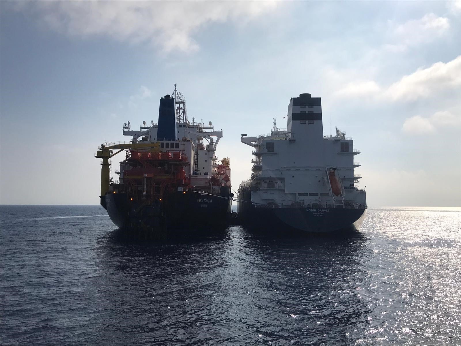 Höegh LNG extends Trafigura, Cheniere charter deals