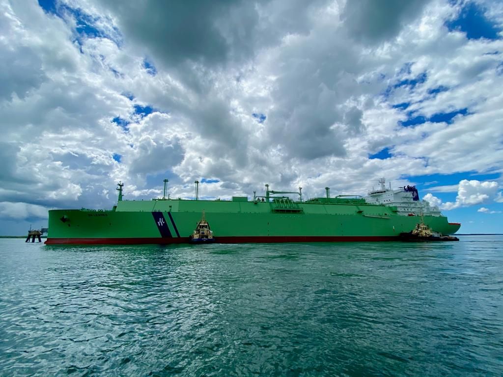 BW Lesmes loads first cargo at Darwin LNG