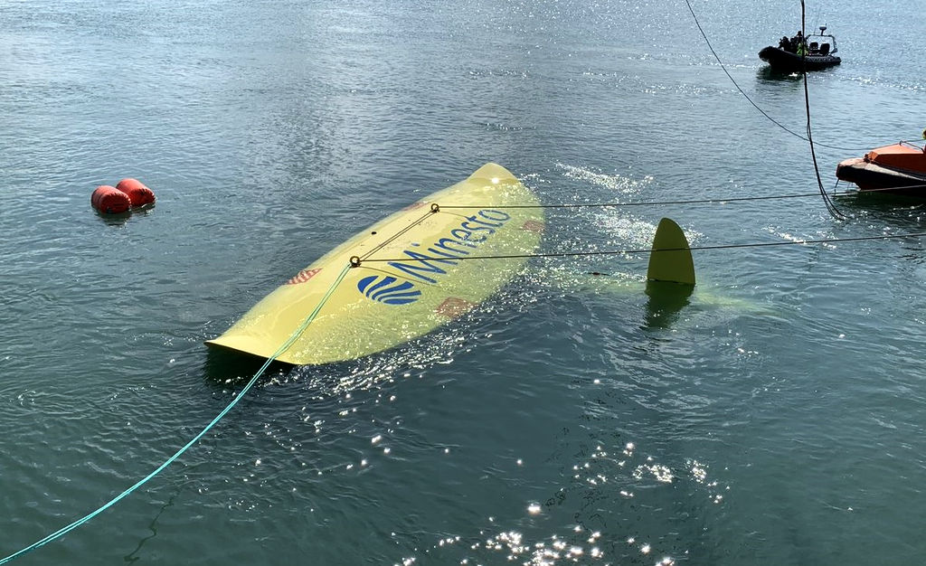 Photo of Minesto's Deep Green tidal kite (Courtesy of Minesto)