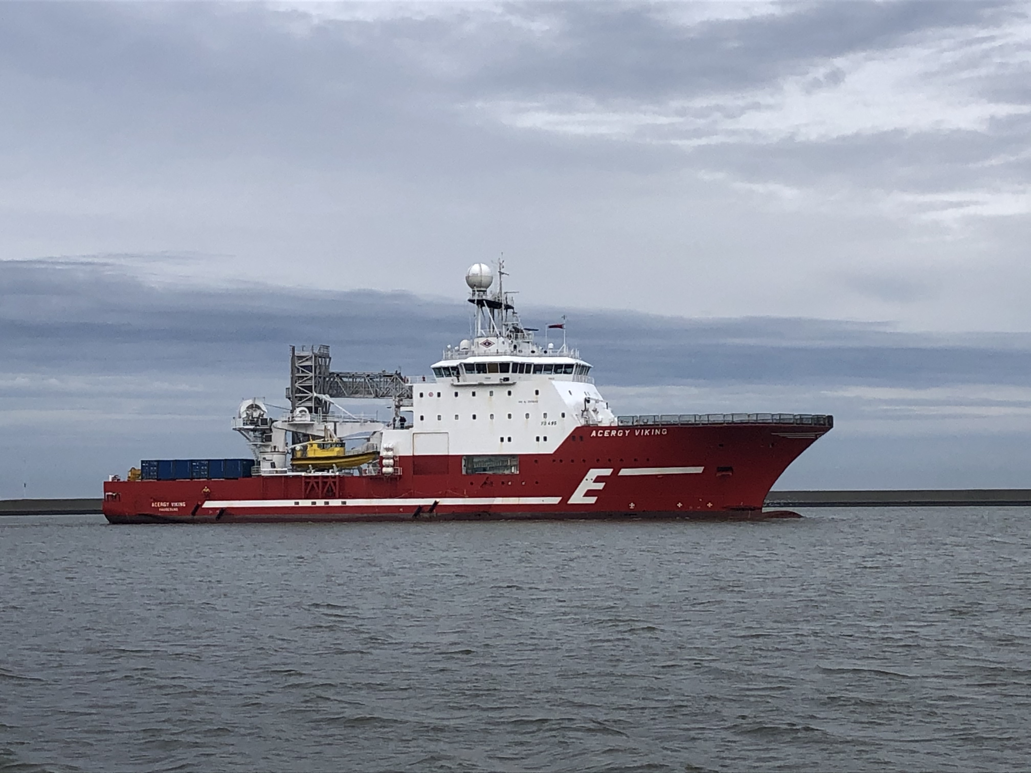 Eidesvik Offshore's service operations vessel Acergy Viking