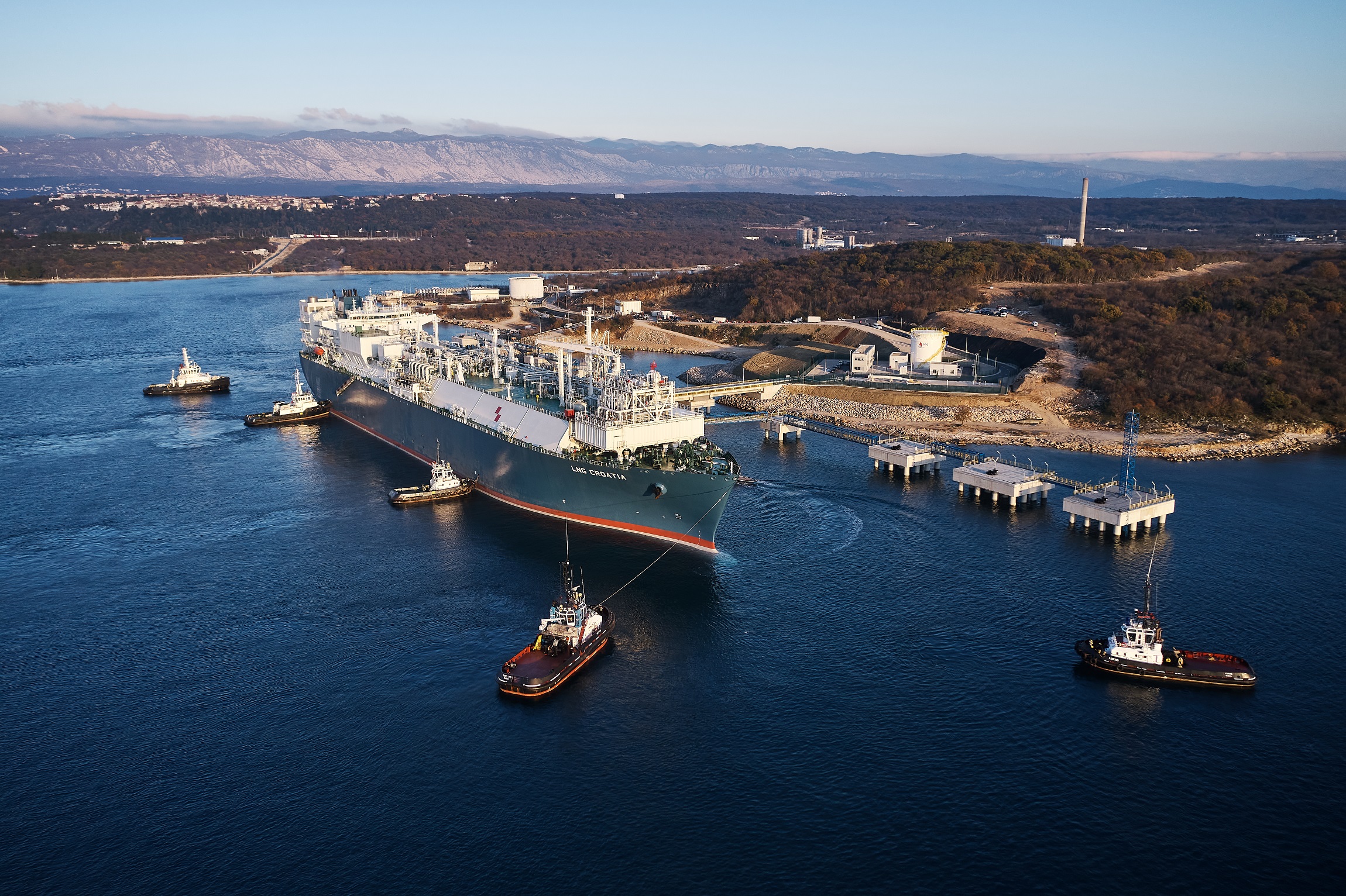 MET Croatia delivers LNG cargo for the first time to Krk terminal