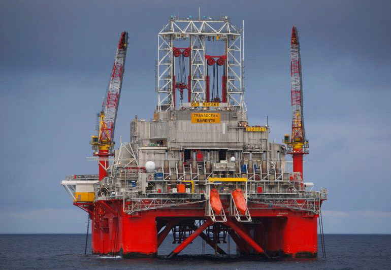 Transocean Barents rig