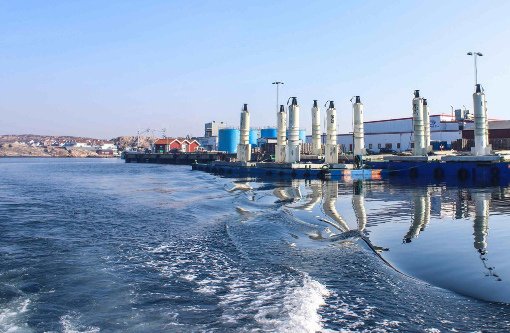 Photo showing Seabased's wave power generators (Courtesy of Seabased)