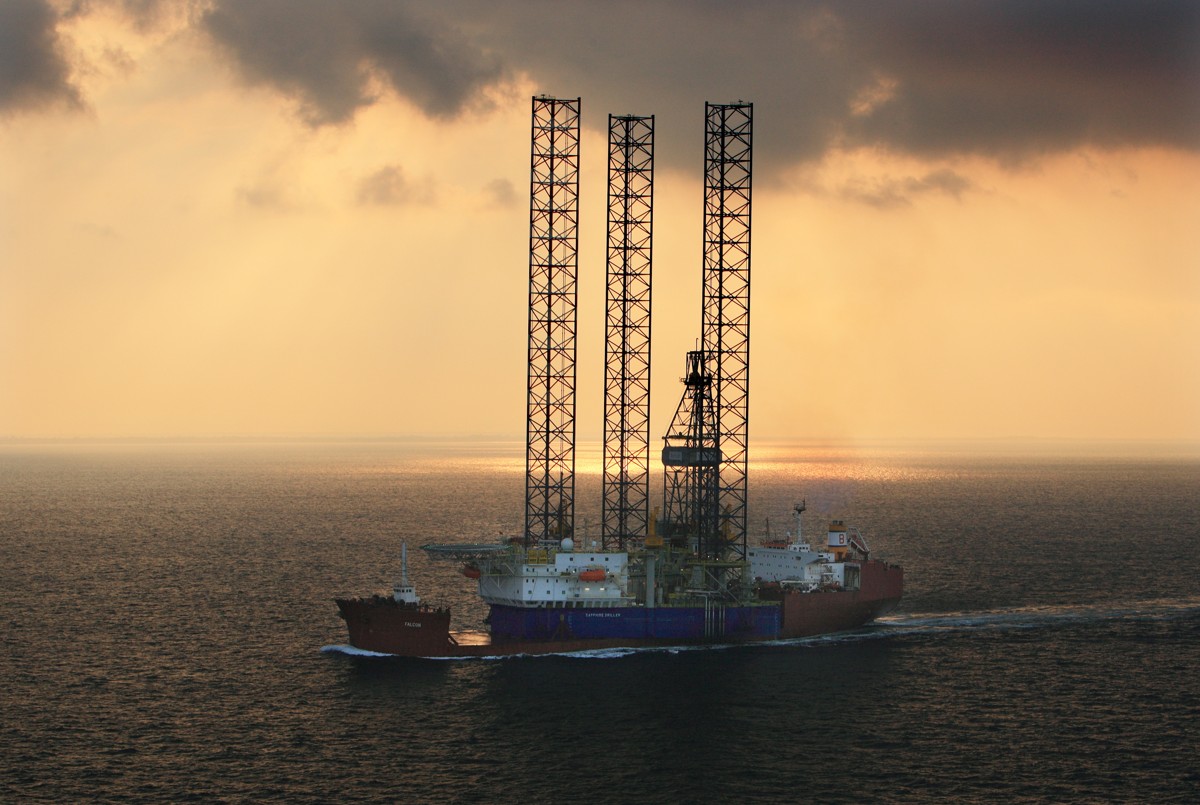 Sapphire Driller jack-up rig will drill for Trident Energy