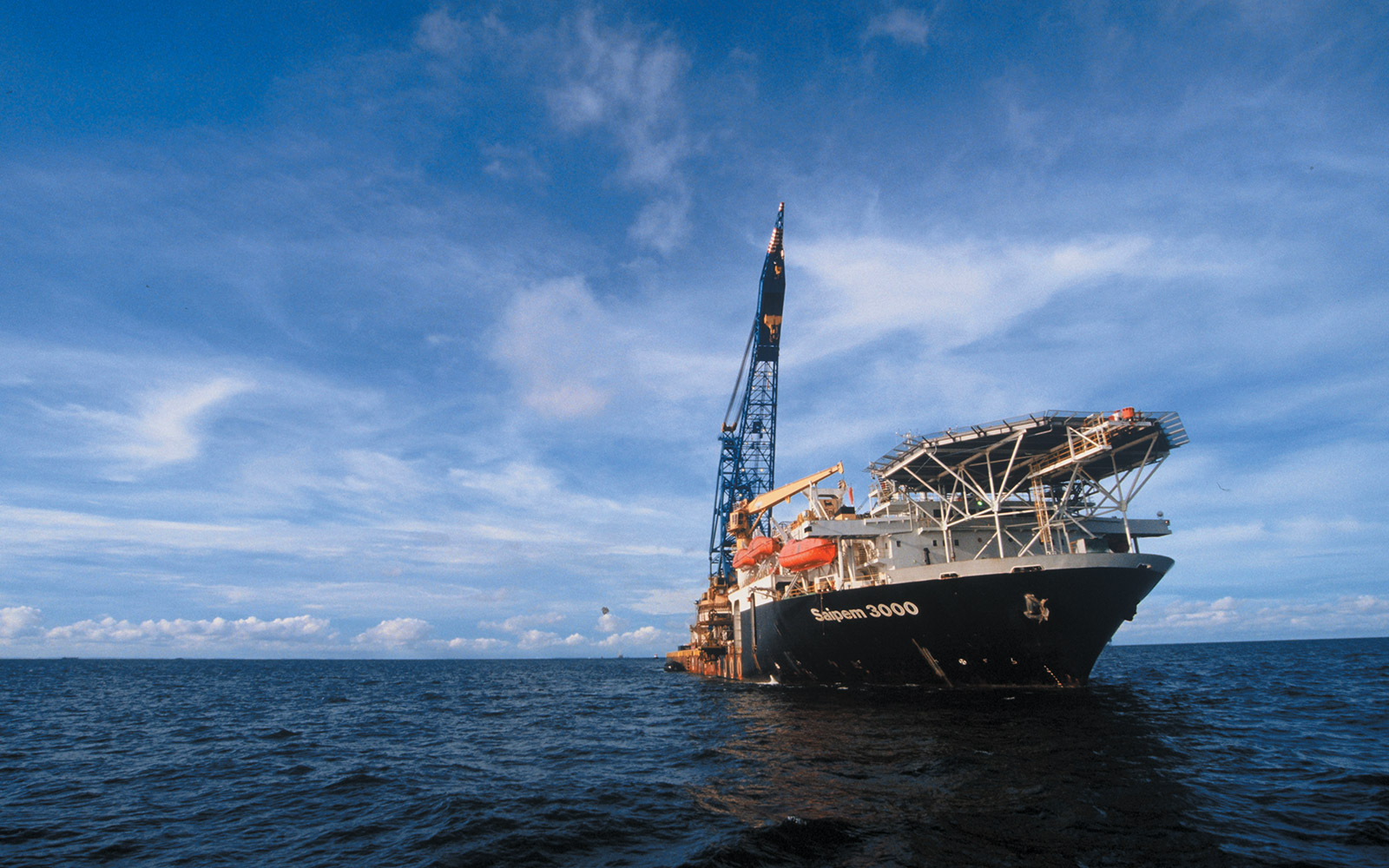 A photo of Saipem's heavy lift vessel S3000 at sea