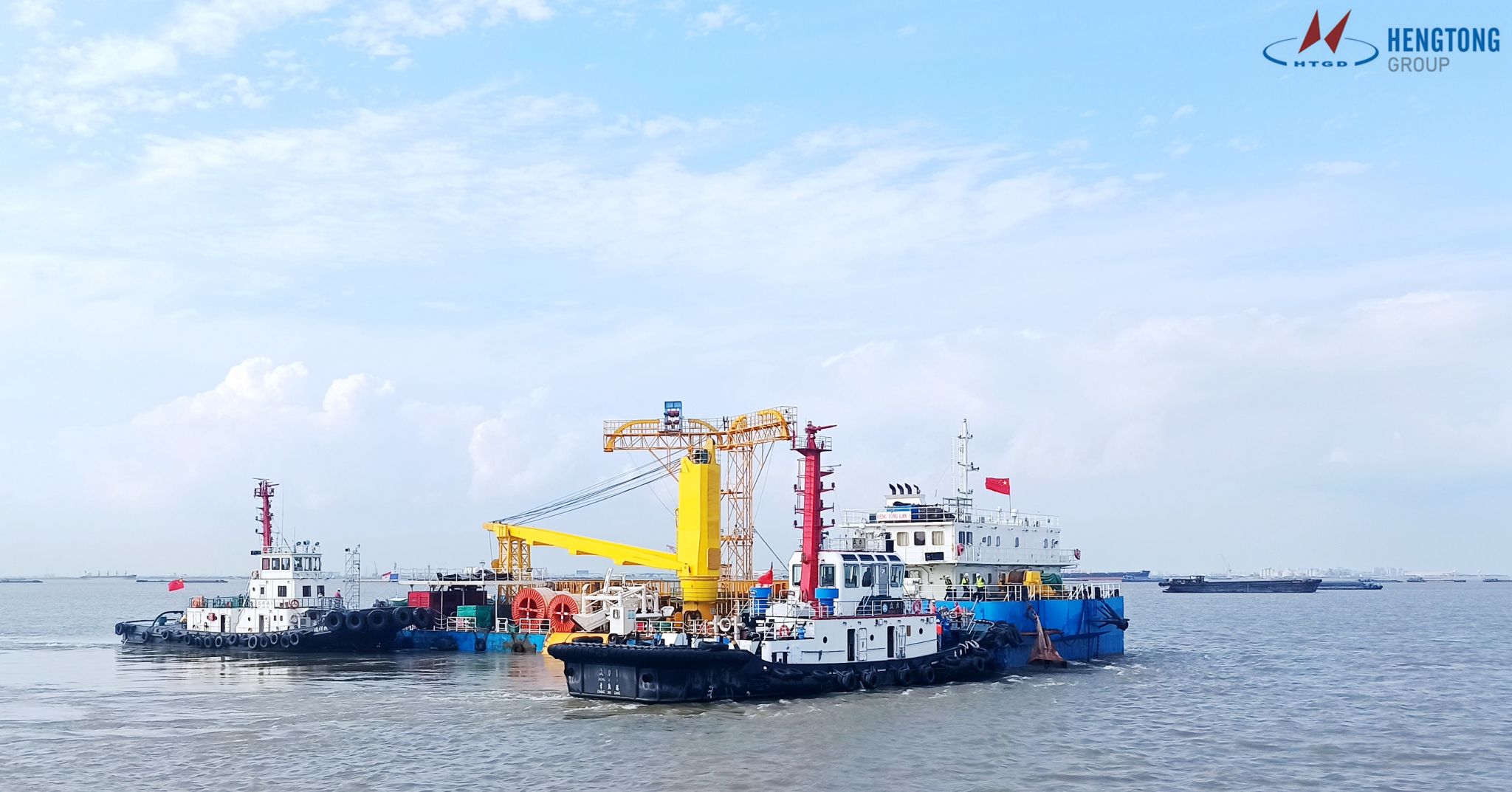 A photo of the Hengtong Lan 1 sailing out with cables for Vietnamese nearshore wind farms