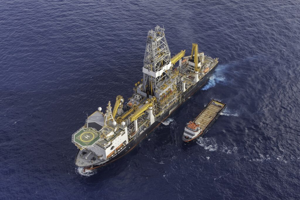 Diamond Offshore's Ocean BlackRhino - Maersk Training