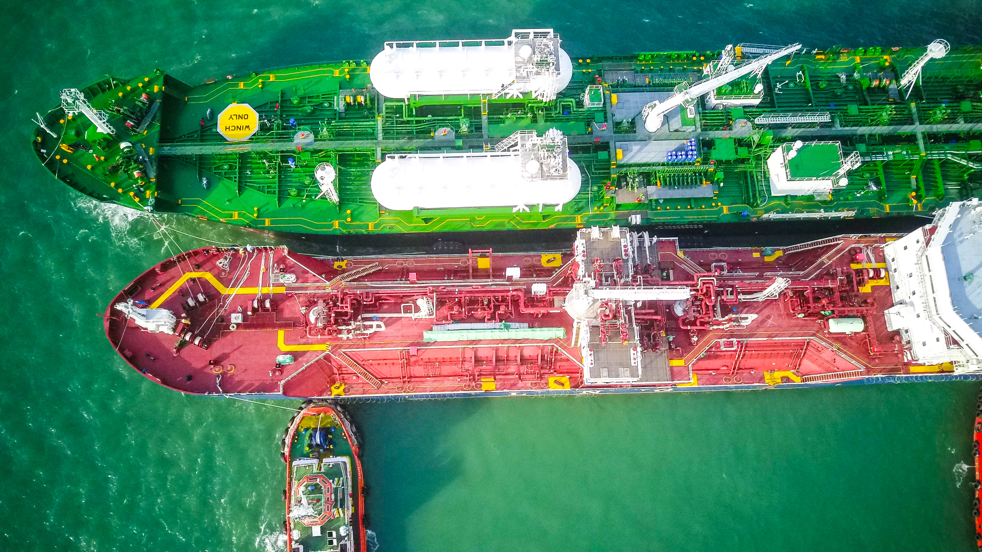 Avenir Advantage wrapped up its first LNG bunkering in Port Klang