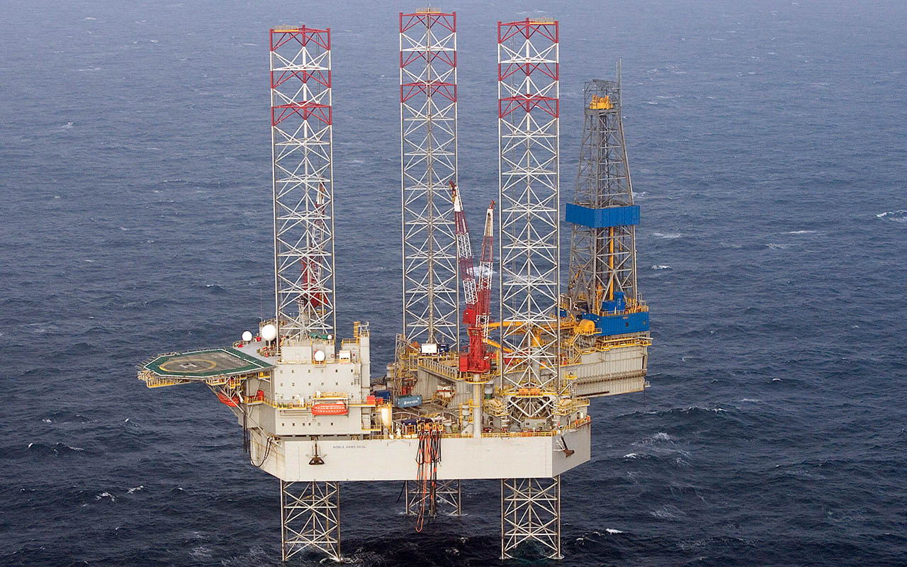 Noble Hans Deul jack-up rig drilled the Elgood well for IOG