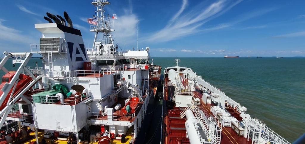 LNG-fueled Fure Viten completes bunkering operation