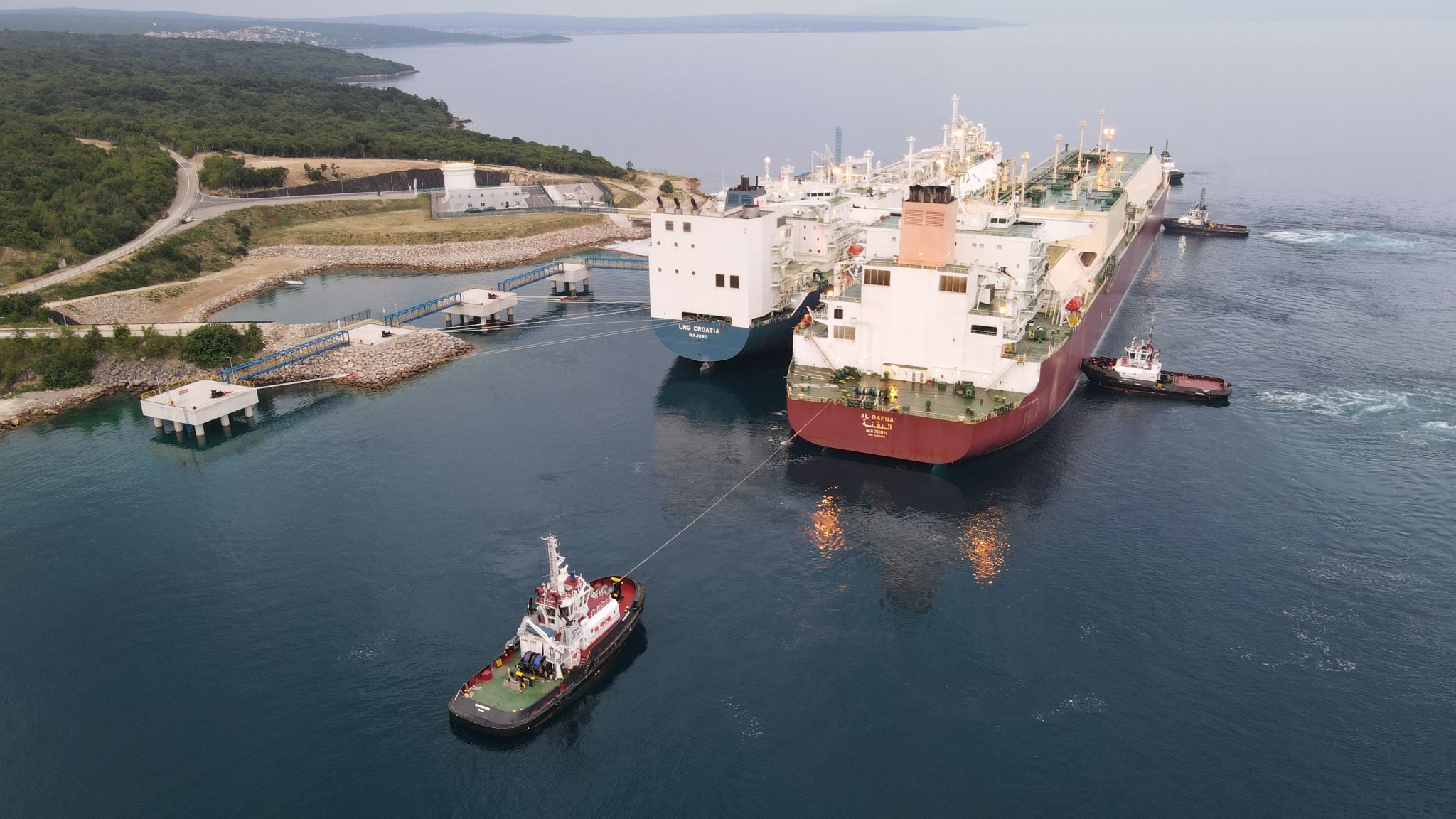 Croatia’s LNG terminal receives its 10th cargo
