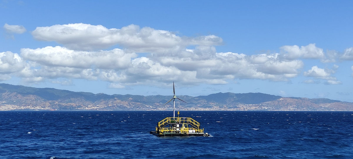 Photo showing the Blue Growth Farm project’s multi-purpose floating platform (Courtesy of JRL-ORE)