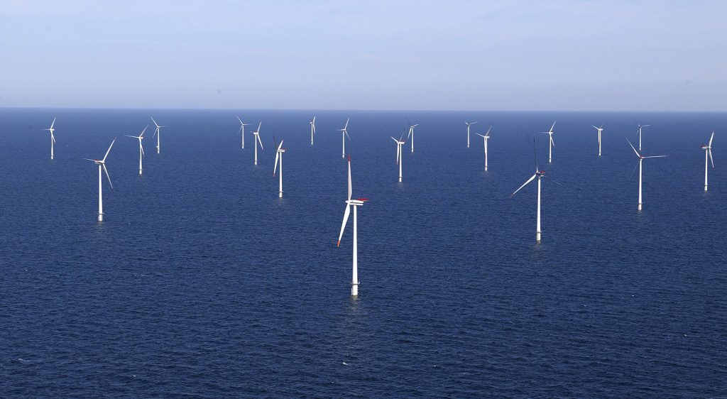 An aerial photo of the Horns Rev 1 offshore wind farm in Denmark