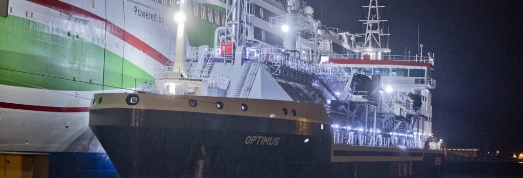 LNG bunkering ship Optimus in Estonia's 1st STS bunkering op