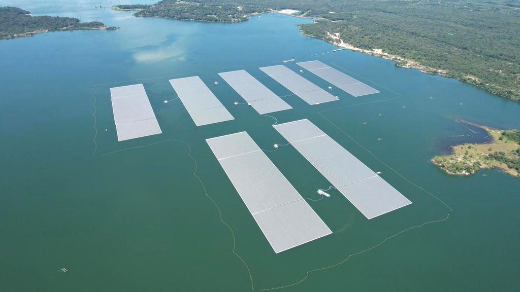 World's largest hydro-floating solar hybrid comes online in Thailand -  Offshore Energy