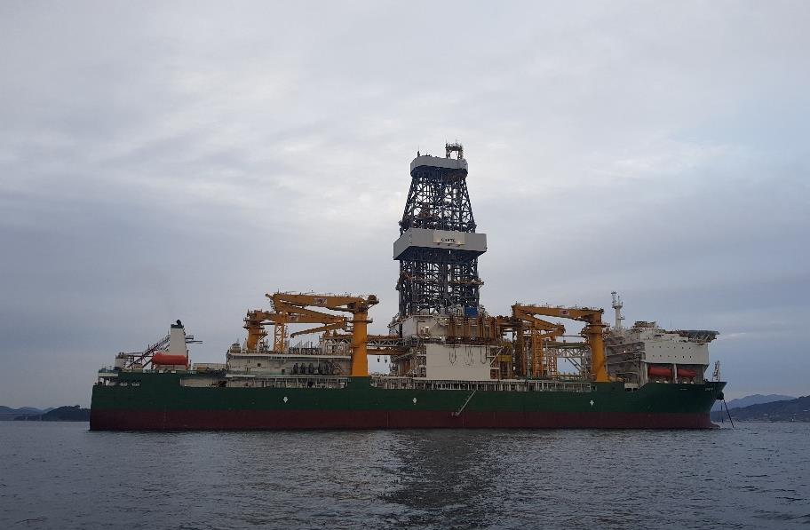 Ocean Rig Crete drillship  - Samsung 