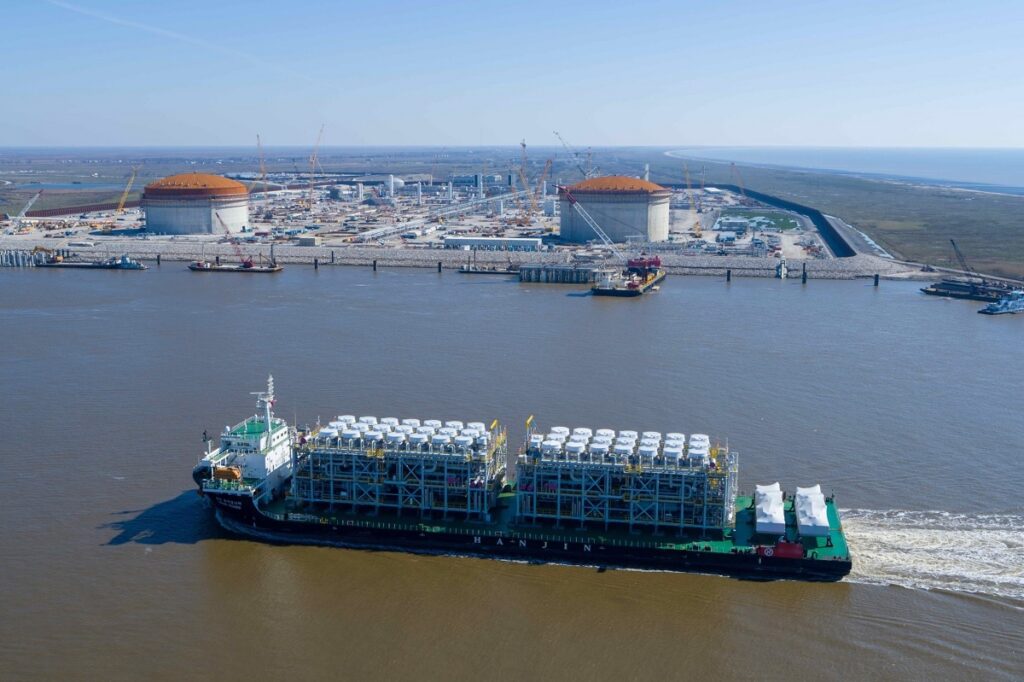 CP2 LNG; Venture Global invests $10B in new LNG export facility