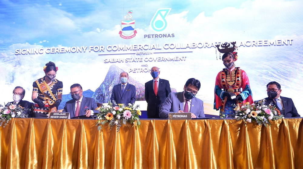 Sabah government and Petronas join forces to expand oil & gas industry footprint