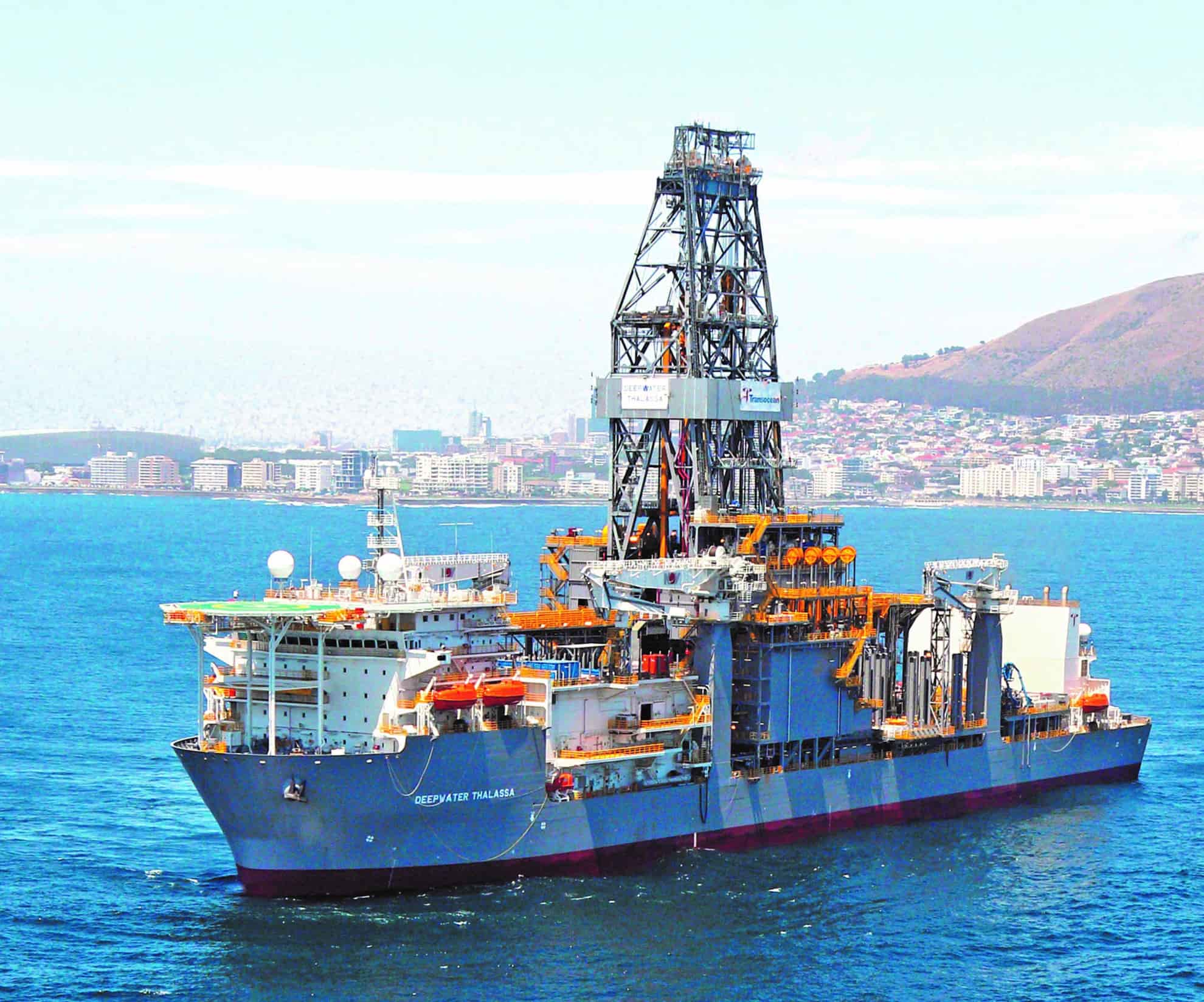 U.S. offshore rig count goes up a notch