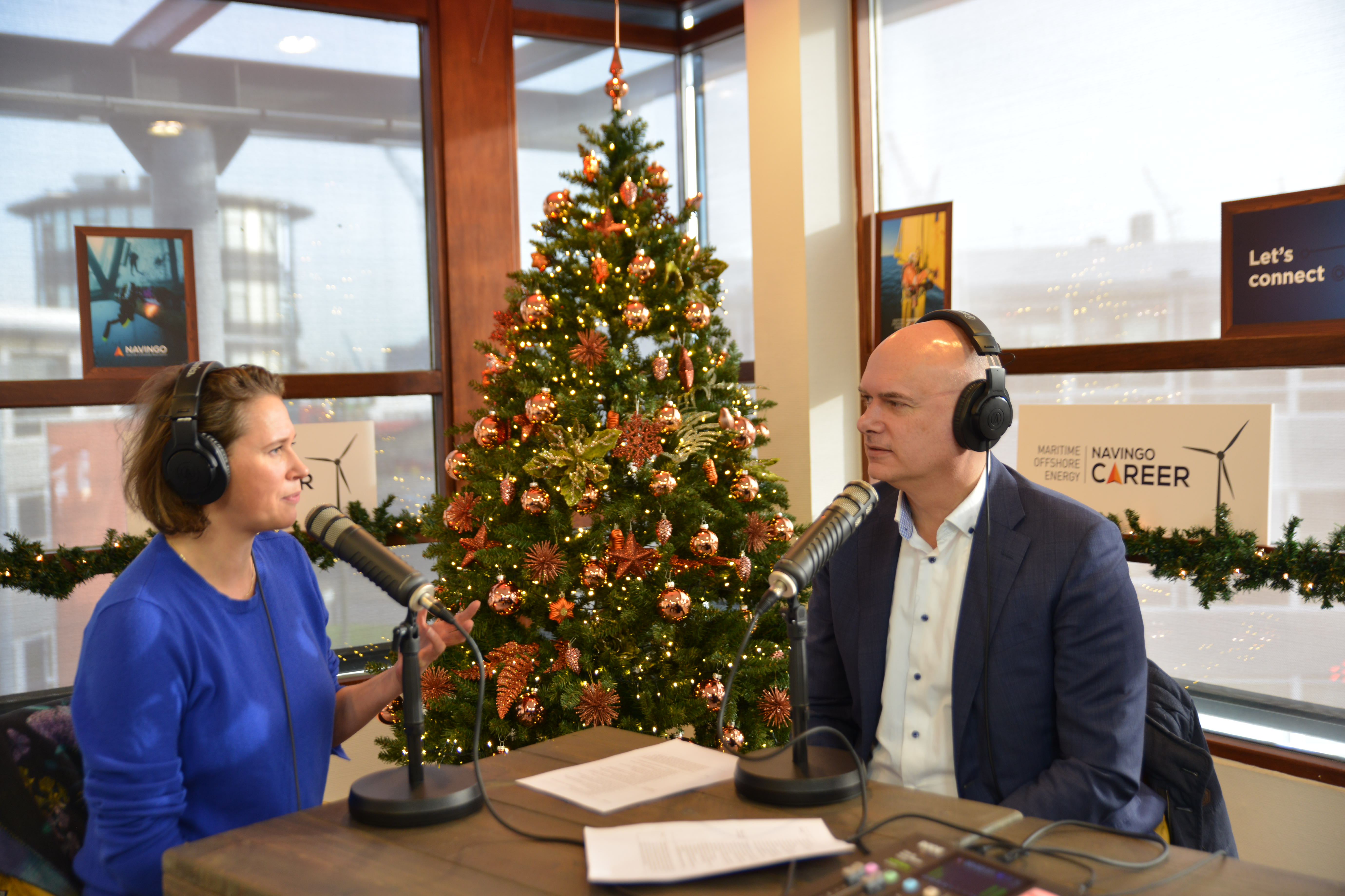 Lex de Groot, Managing Director of Neptune Energy Netherlands, together with Coco Kossmann in the Navingo Career Podcast.