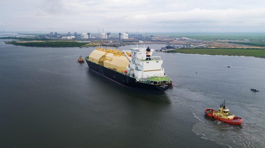 EIA: US weekly LNG exports go up by one vessel