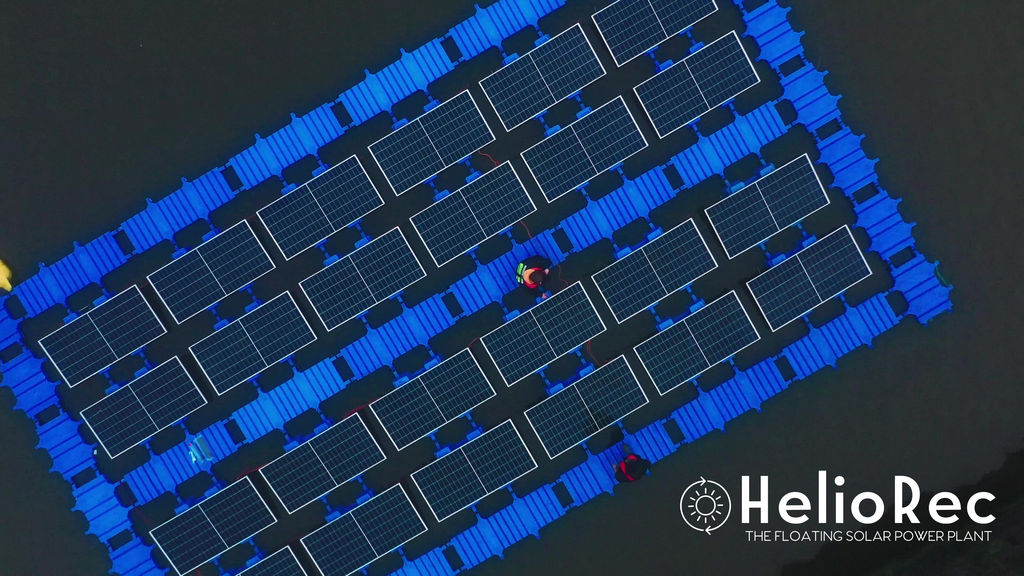 Photo showing HelioRec's floating solar unit (Courtesy of HelioRec)