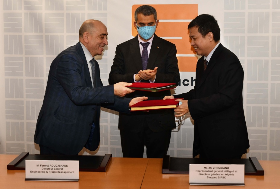 Sonatrach and Sinopec sign Skikda LNG storage tank deal